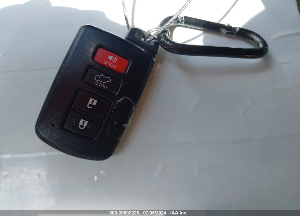 2015 TOYOTA HIGHLANDER HYBRID LIMITED VIN: 5TDDCRFH8FS008878