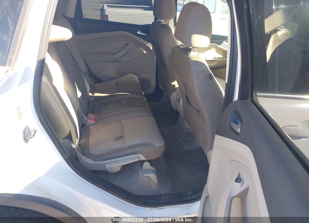 2016 FORD ESCAPE SE VIN: 1FMCU9GX2GUB38940