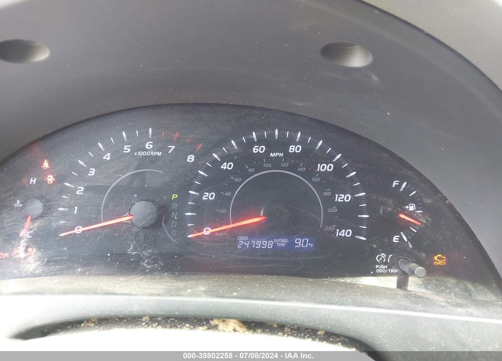 2010 TOYOTA CAMRY LE VIN: 4T4BF3EK5AR065568