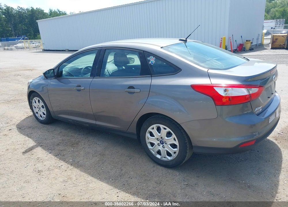 2012 FORD FOCUS SE VIN: 1FAHP3F26CL137820