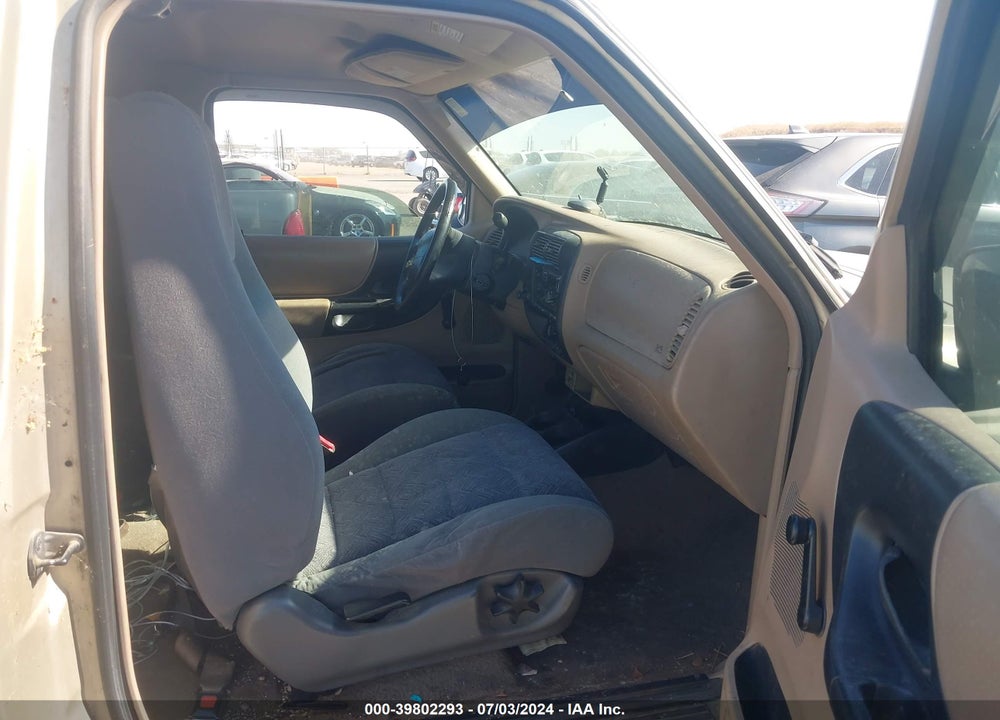 2000 FORD RANGER XL/XLT VIN: 1FTYR14V1YPB73579