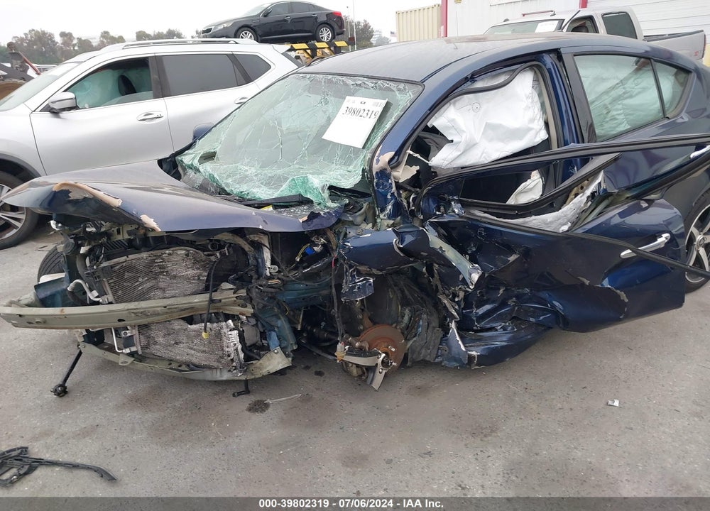 2014 NISSAN VERSA 1.6 SV VIN: 3N1CN7AP8EL863189