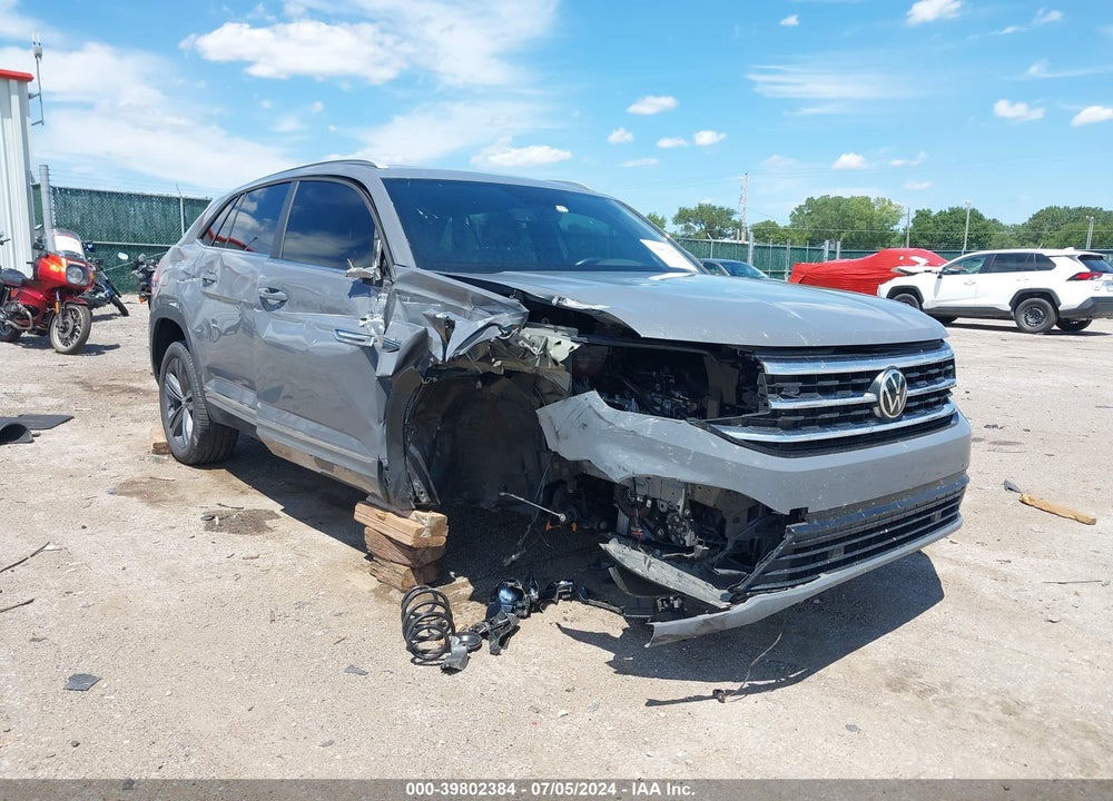 2021 VOLKSWAGEN ATLAS CROSS SPORT 3.6L V6 SE W/TECHNOLOGY R-LINE VIN: 1V2PE2CA9MC226170