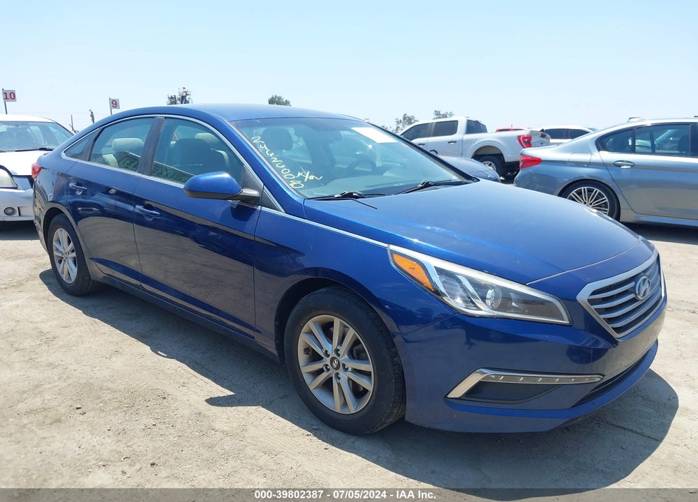 2015 HYUNDAI SONATA SE VIN: 5NPE24AF8FH225742