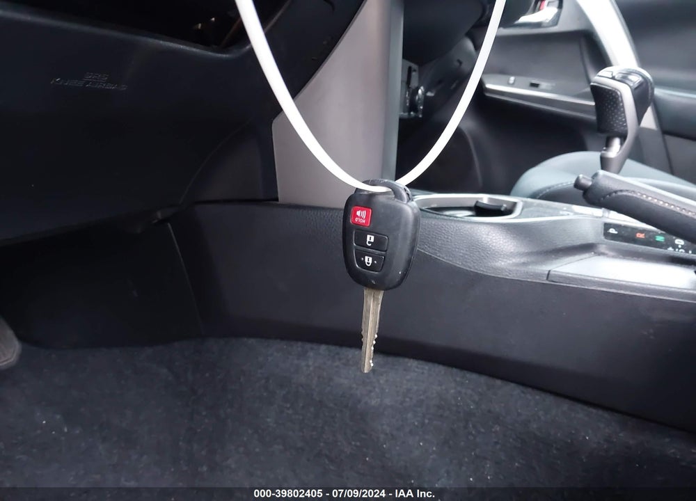 2018 TOYOTA RAV4 ADVENTURE VIN: 2T3WFREVXJW437339