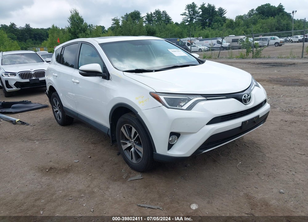 2016 TOYOTA RAV4 XLE VIN: 2T3RFREV0GW479167
