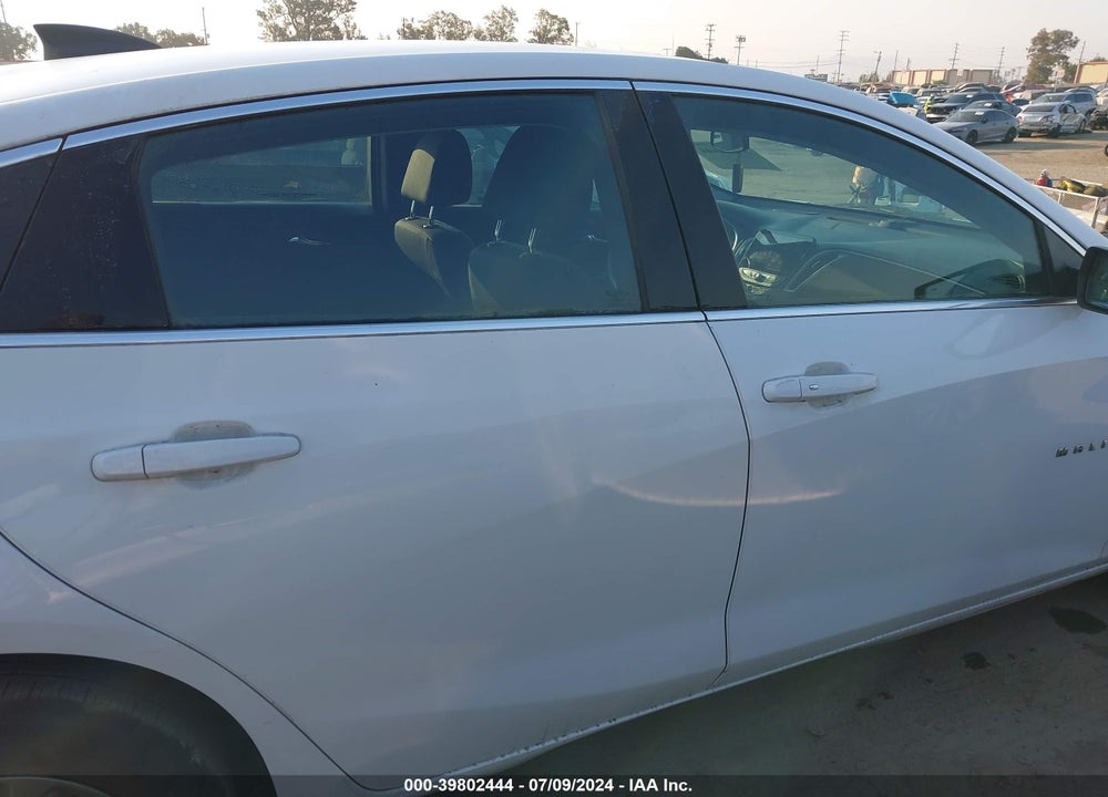 2019 CHEVROLET MALIBU 1FL VIN: 1G1ZC5ST0KF136298