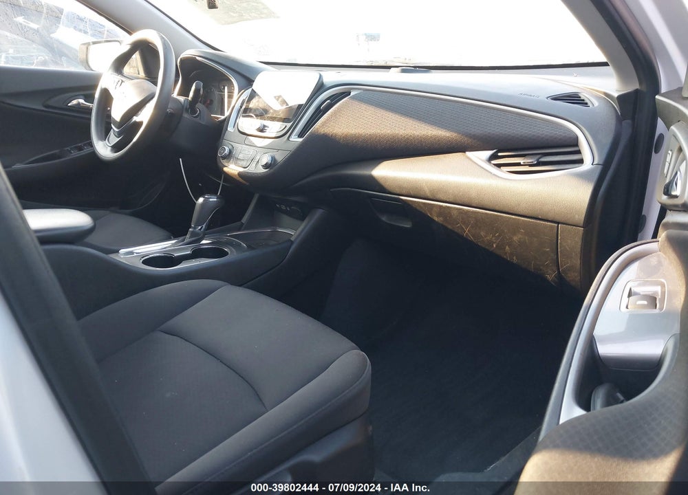 2019 CHEVROLET MALIBU 1FL VIN: 1G1ZC5ST0KF136298