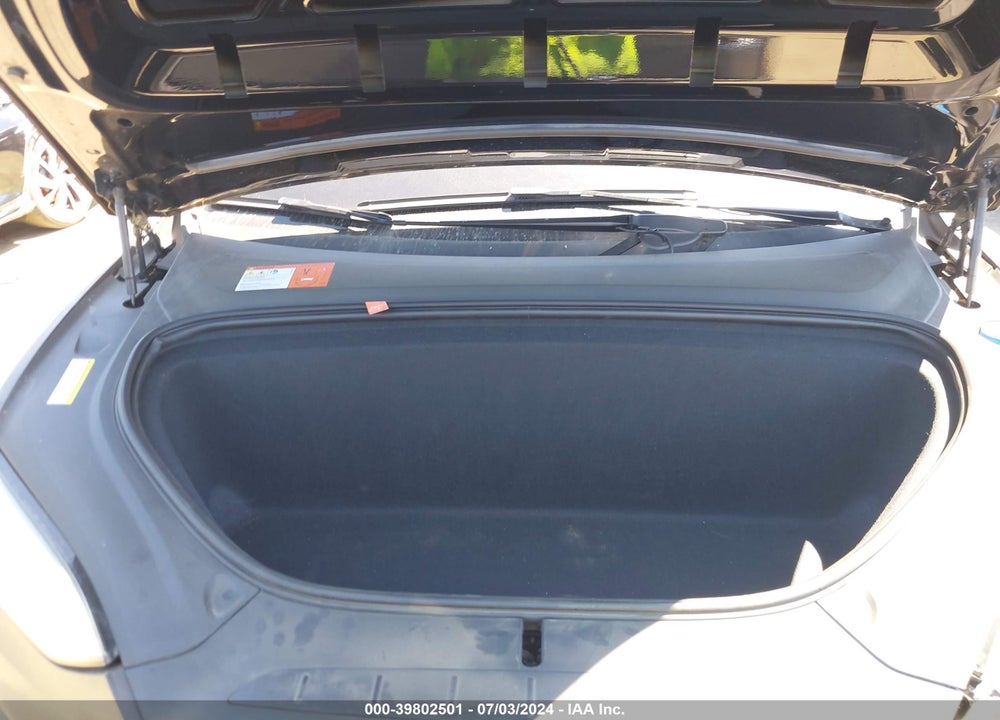 2016 TESLA MODEL X 60D/70D/75D/90D/P100D VIN: 5YJXCBE20GF006727