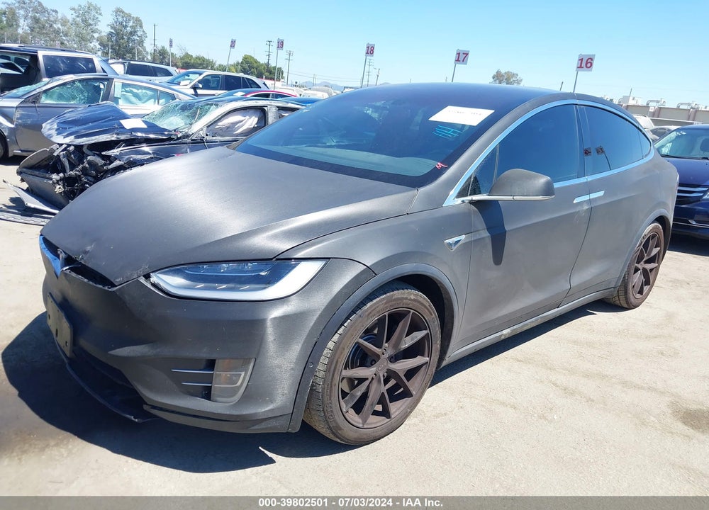 2016 TESLA MODEL X 60D/70D/75D/90D/P100D VIN: 5YJXCBE20GF006727