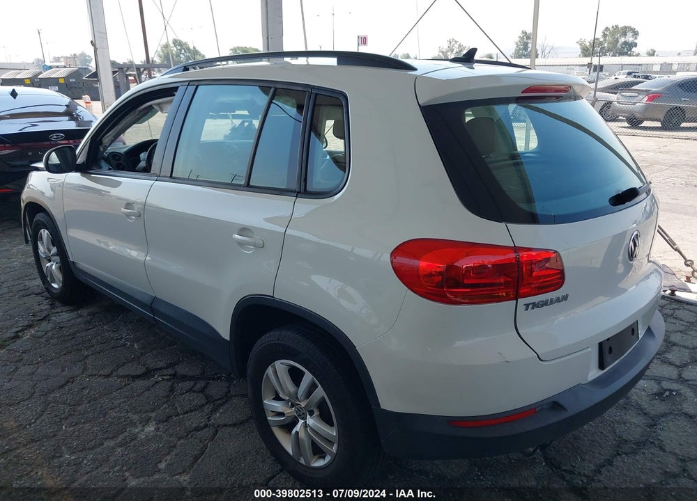 2017 VOLKSWAGEN TIGUAN 2.0T/2.0T S VIN: WVGAV7AX0HK029715