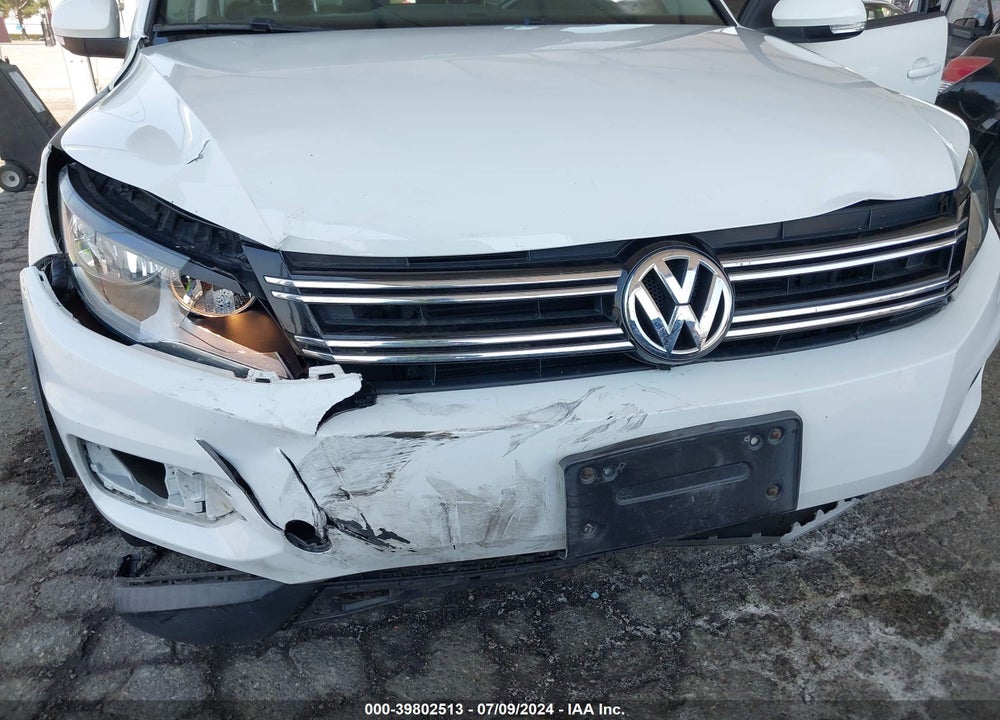 2017 VOLKSWAGEN TIGUAN 2.0T/2.0T S VIN: WVGAV7AX0HK029715