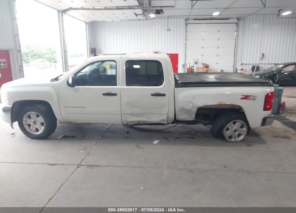 2013 CHEVROLET SILVERADO 1500 LT VIN: 3GCPKSE70DG140514