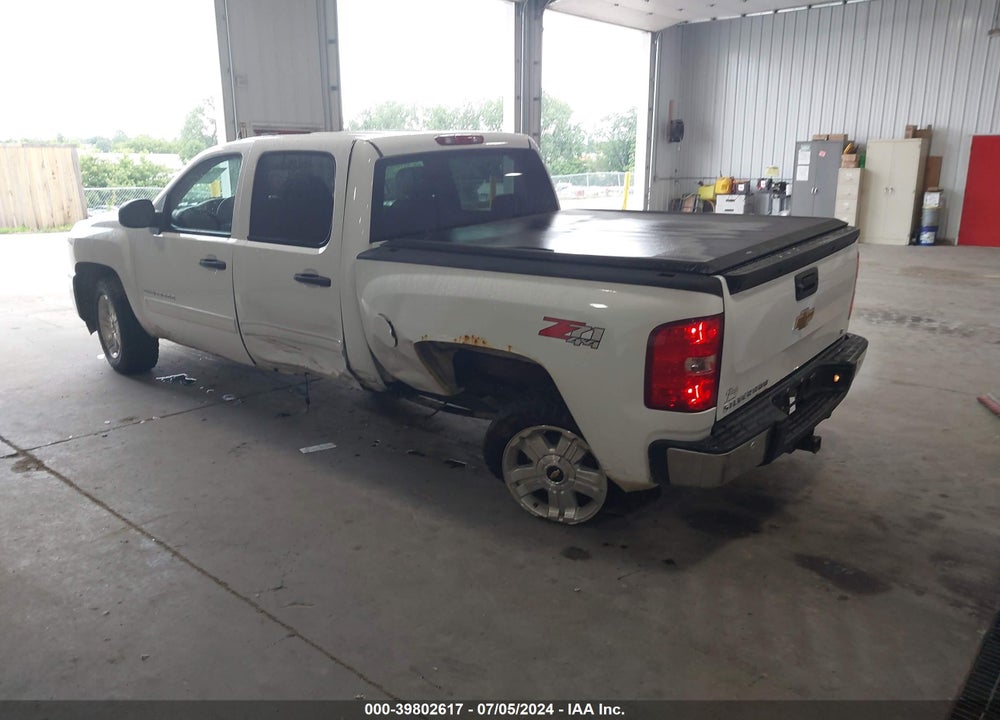 2013 CHEVROLET SILVERADO 1500 LT VIN: 3GCPKSE70DG140514