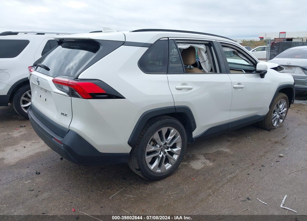 2021 TOYOTA RAV4 XLE PREMIUM VIN: 2T3C1RFV5MW155145