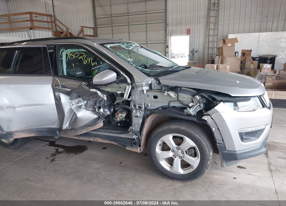 2019 JEEP COMPASS LATITUDE 4X4 VIN: 3C4NJDBBXKT630154