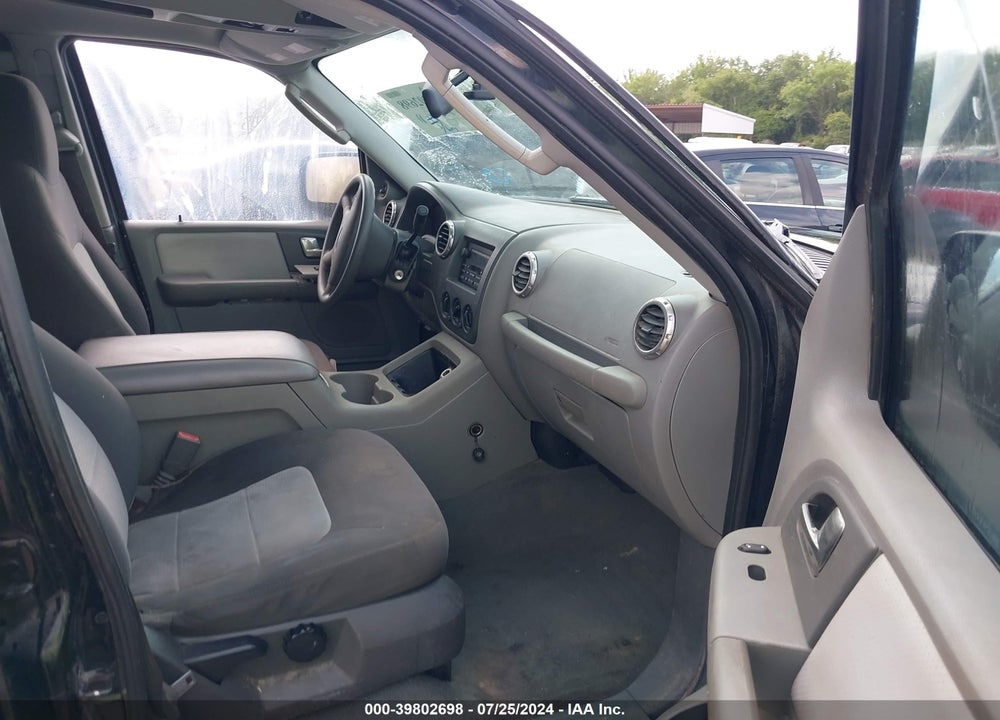 2004 FORD EXPEDITION XLT VIN: 1FMRU15W84LB50999