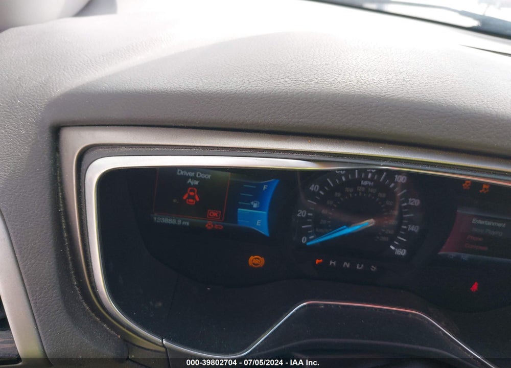 2014 FORD FUSION SE VIN: 3FA6P0HD2ER375284