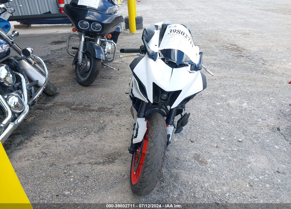 2023 YAMAHA YZFR7 VIN: JYARM38E7PA008822