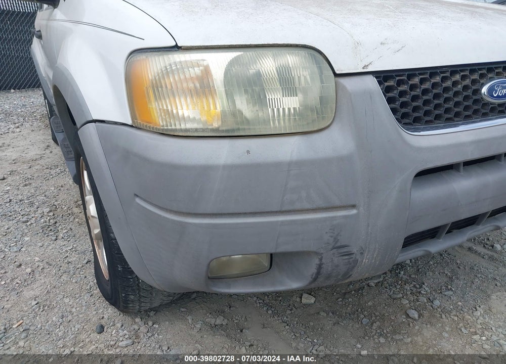 2001 FORD ESCAPE XLT VIN: 1FMYU03131KF10159