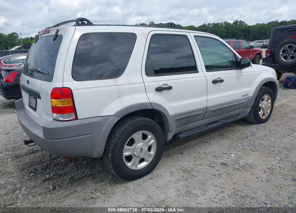 2001 FORD ESCAPE XLT VIN: 1FMYU03131KF10159