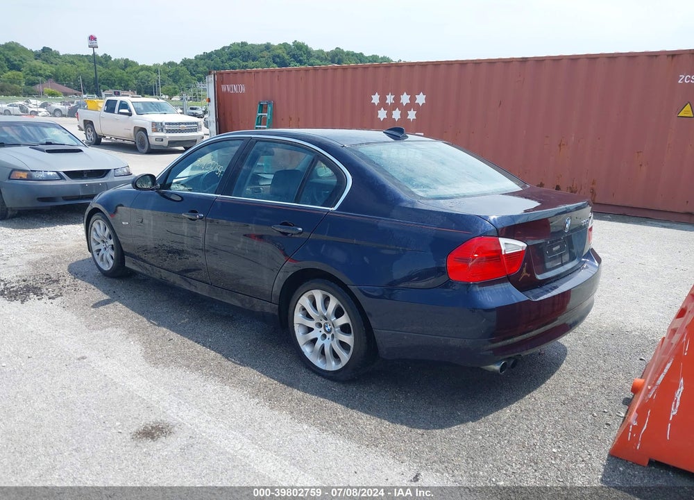 2006 BMW 330I VIN: WBAVB33586KR77759
