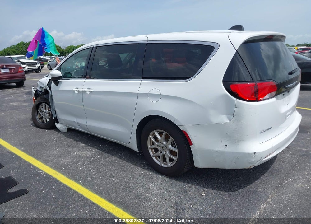 2022 CHRYSLER VOYAGER LX VIN: 2C4RC1CG5NR152947
