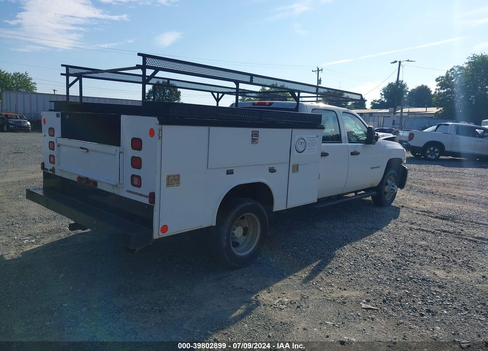 2008 CHEVROLET SILVERADO 3500HD WORK TRUCK VIN: 1GBJC33628F183847