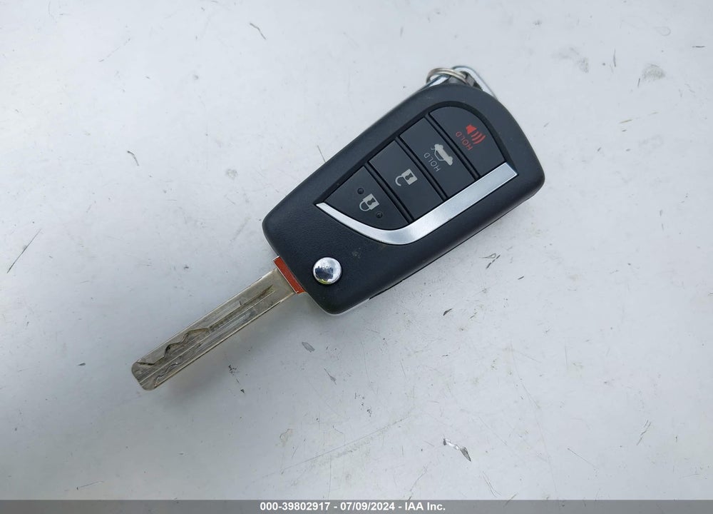 2022 TOYOTA COROLLA LE VIN: JTDEPMAE0N3023075
