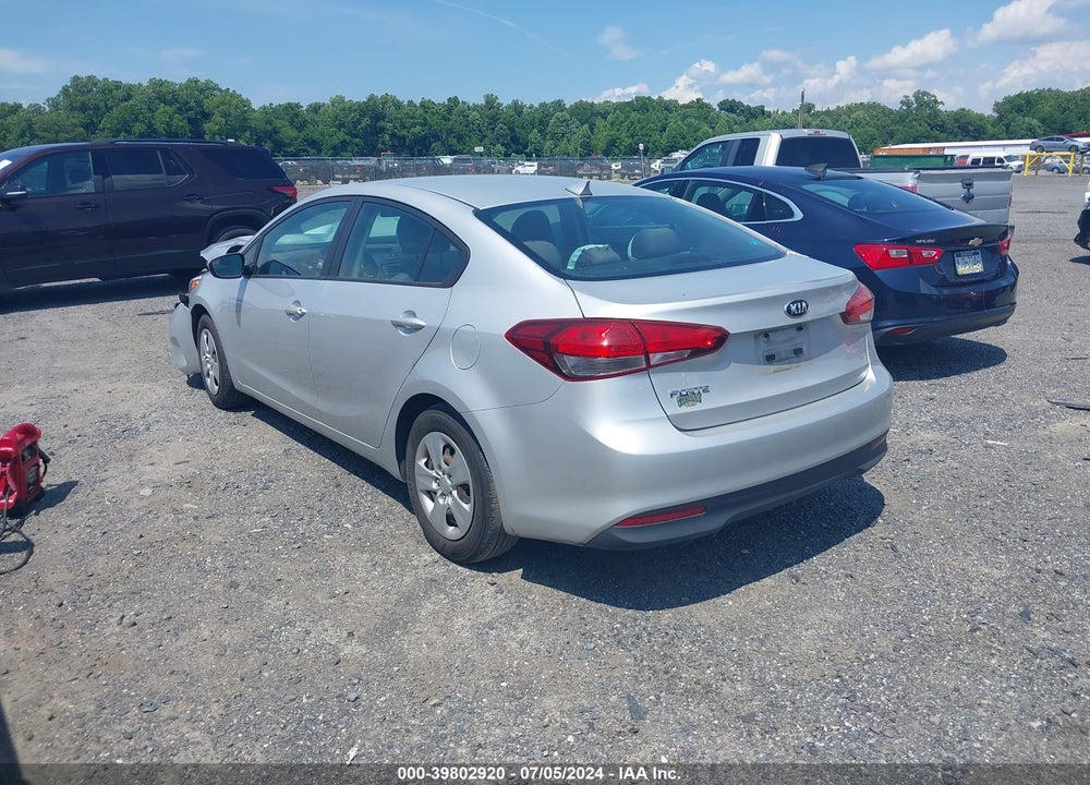 2017 KIA FORTE LX VIN: 3KPFK4A72HE124863