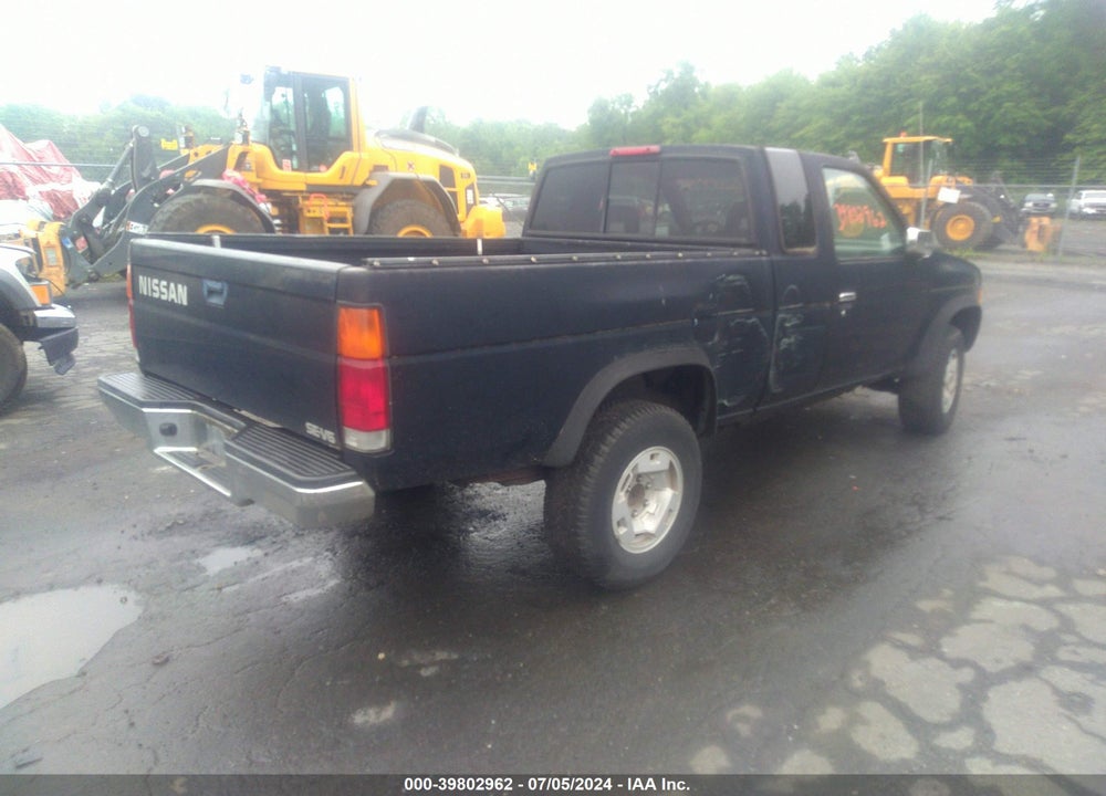 1995 NISSAN TRUCK KING CAB SE/KING CAB XE VIN: 1N6HD16Y4SC384695