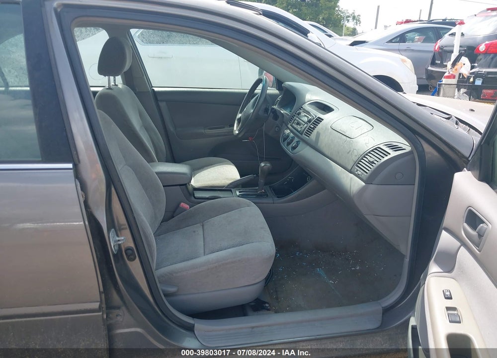 2004 TOYOTA CAMRY LE VIN: 4T1BE32K44U811644