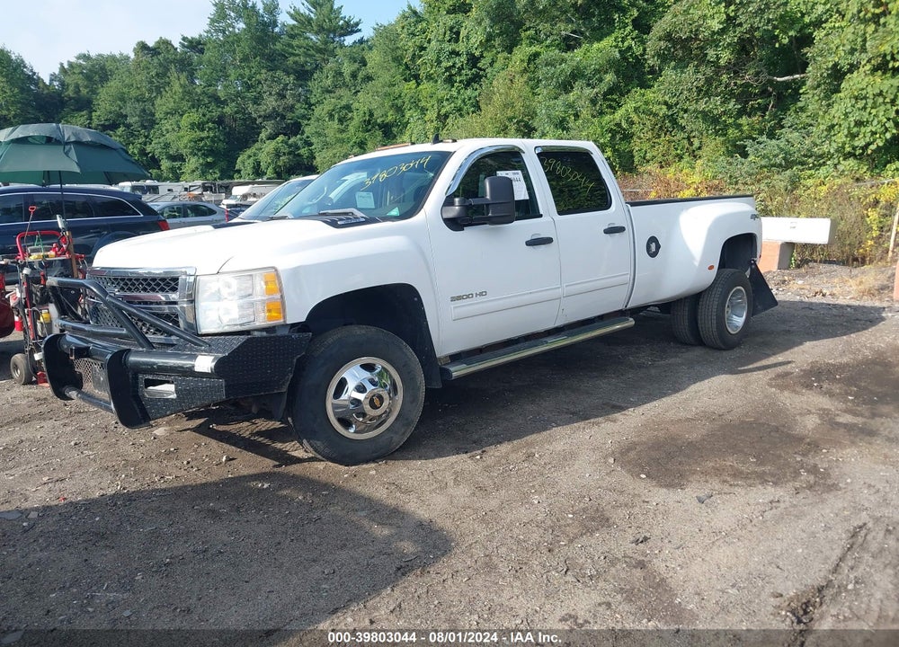 2011 CHEVROLET SILVERADO 3500HD LT VIN: 1GC4K0CG8BF224220