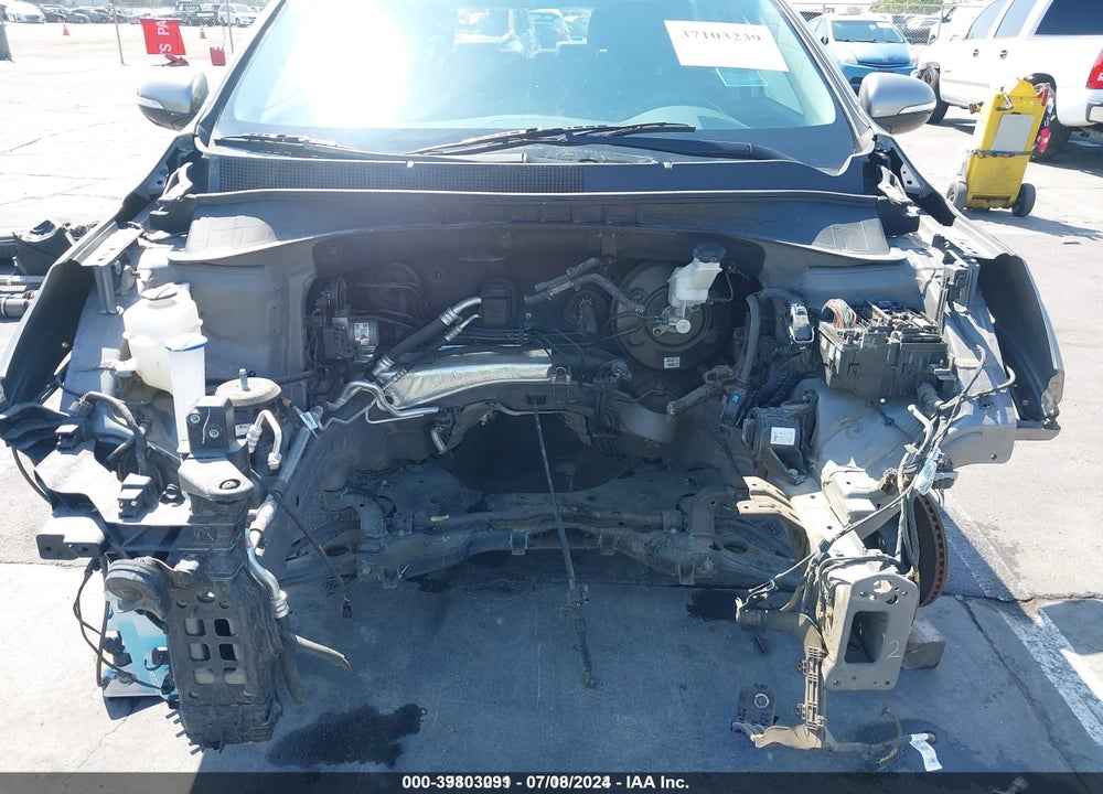 2016 KIA SORENTO 3.3L LX VIN: 5XYPG4A55GG182102