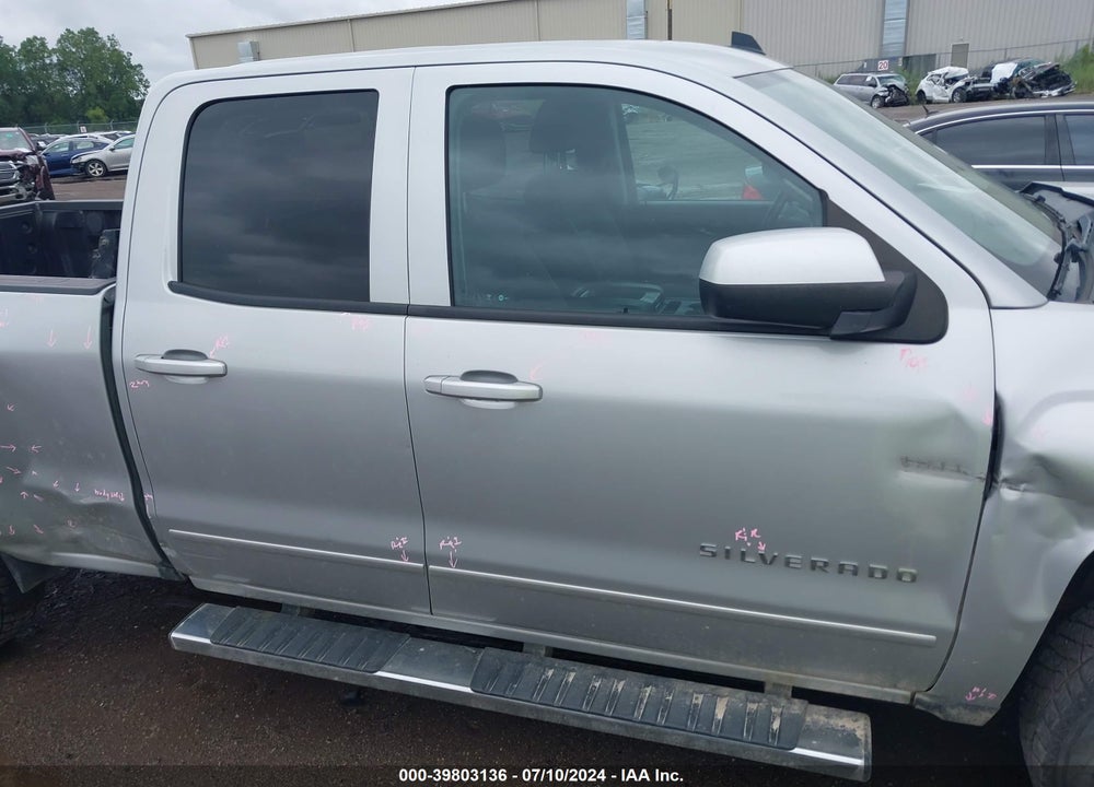 2017 CHEVROLET SILVERADO 1500 2LT VIN: 1GCVKREH8HZ108361