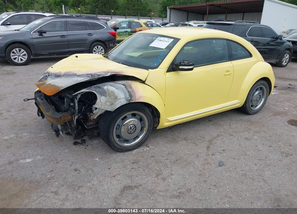 2012 VOLKSWAGEN BEETLE 2.5L VIN: 3VWJX7AT2CM635544