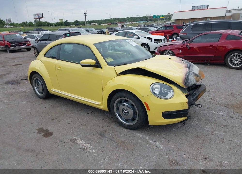 2012 VOLKSWAGEN BEETLE 2.5L VIN: 3VWJX7AT2CM635544