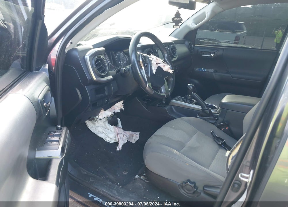 2017 TOYOTA TACOMA SR5 VIN: 5TFAX5GN0HX093166