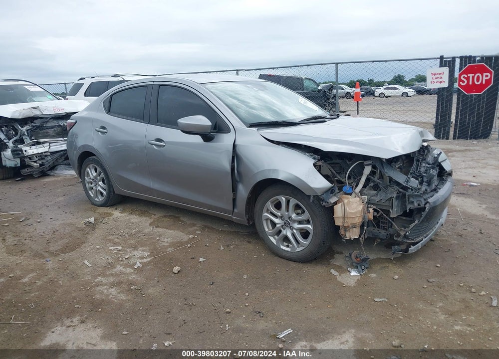 2016 SCION IA VIN: 3MYDLBZV8GY127681