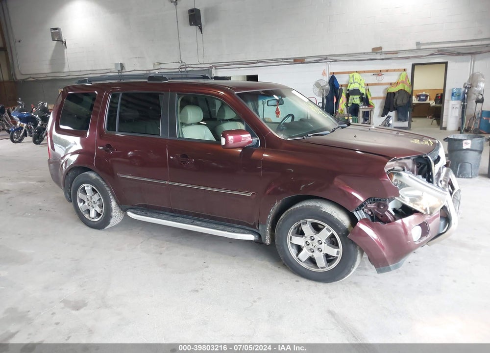 2011 HONDA PILOT TOURING VIN: 5FNYF4H96BB050949