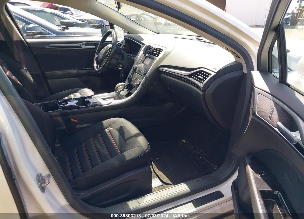 2014 FORD FUSION SE VIN: 1FA6P0HDXE5391753