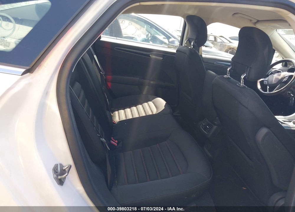 2014 FORD FUSION SE VIN: 1FA6P0HDXE5391753