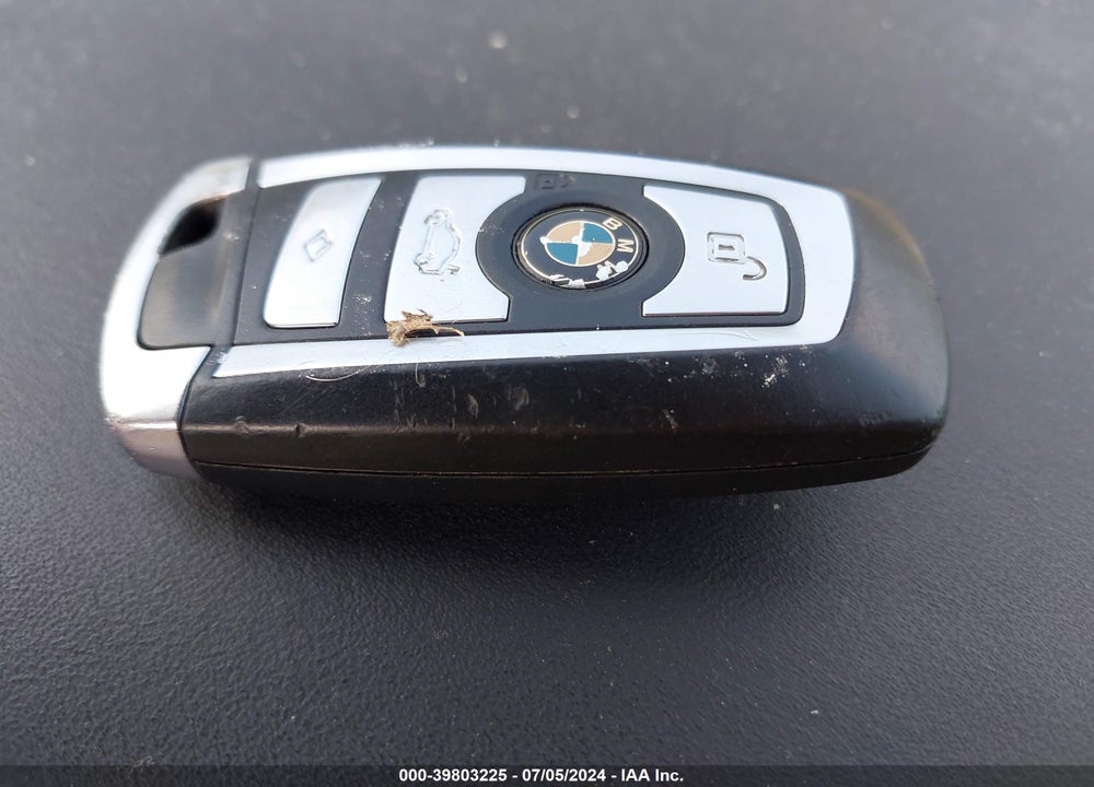 2011 BMW 740I VIN: WBAKA4C5XBC612421