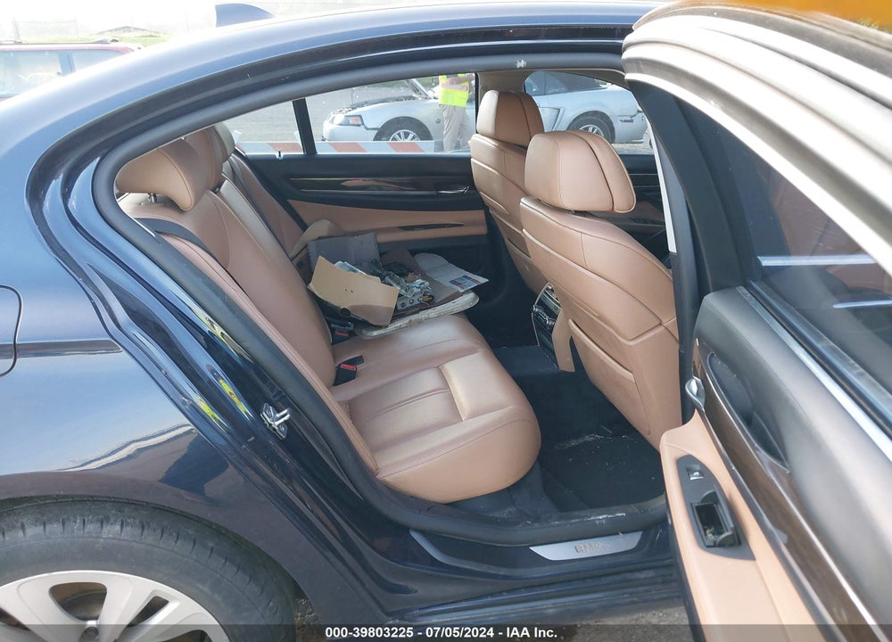 2011 BMW 740I VIN: WBAKA4C5XBC612421