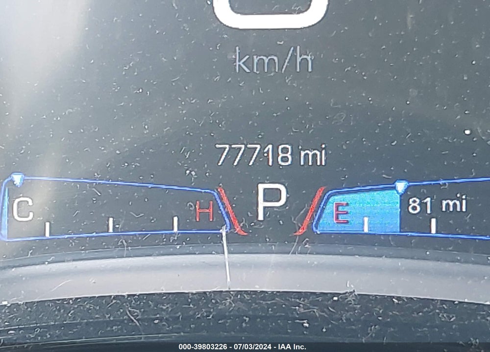 2018 CHRYSLER 300 VIN: 2C3CCABG1JH285717