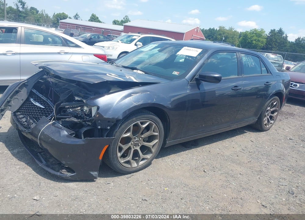 2018 CHRYSLER 300 VIN: 2C3CCABG1JH285717