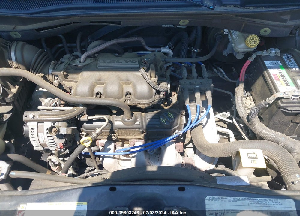 2010 VOLKSWAGEN ROUTAN SE VIN: 2V4RW3D19AR424364