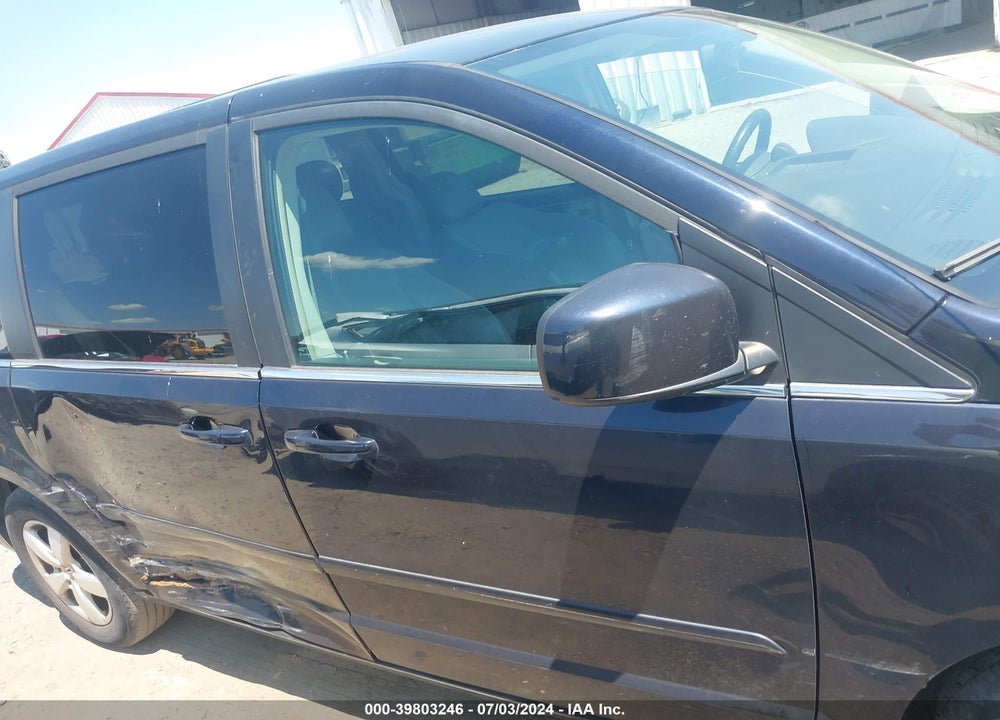 2010 VOLKSWAGEN ROUTAN SE VIN: 2V4RW3D19AR424364
