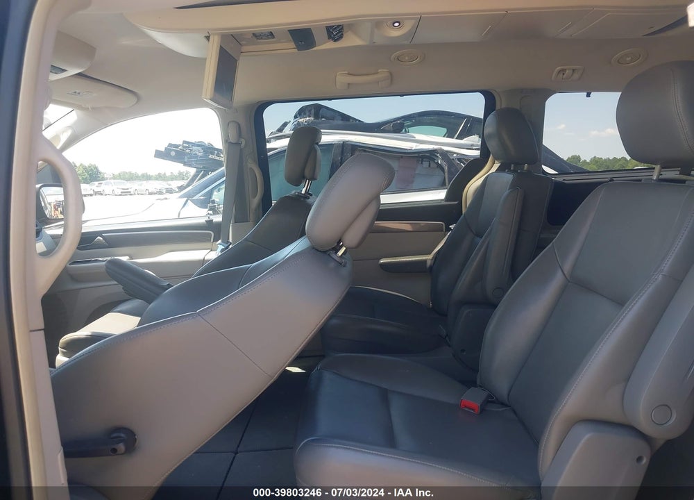2010 VOLKSWAGEN ROUTAN SE VIN: 2V4RW3D19AR424364