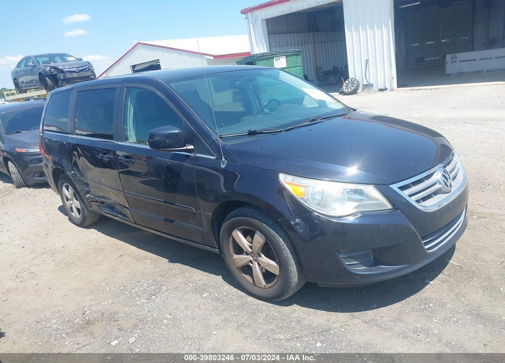 2010 VOLKSWAGEN ROUTAN SE VIN: 2V4RW3D19AR424364